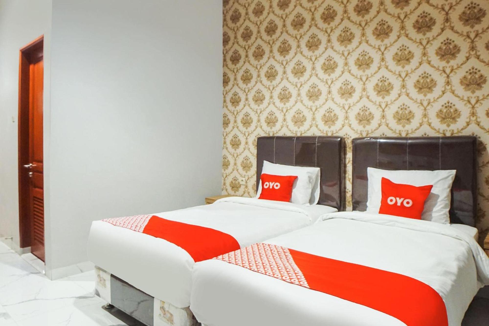 Super Oyo Capital O 92066 Papakoel Hotel & Cafe Μεντάν Εξωτερικό φωτογραφία